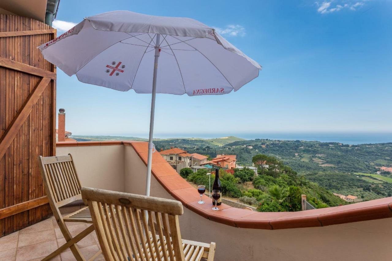 Casa Vista Mare Bosa/Magomadas Εξωτερικό φωτογραφία