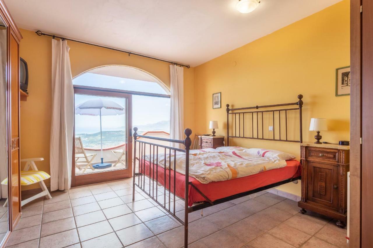 Casa Vista Mare Bosa/Magomadas Εξωτερικό φωτογραφία